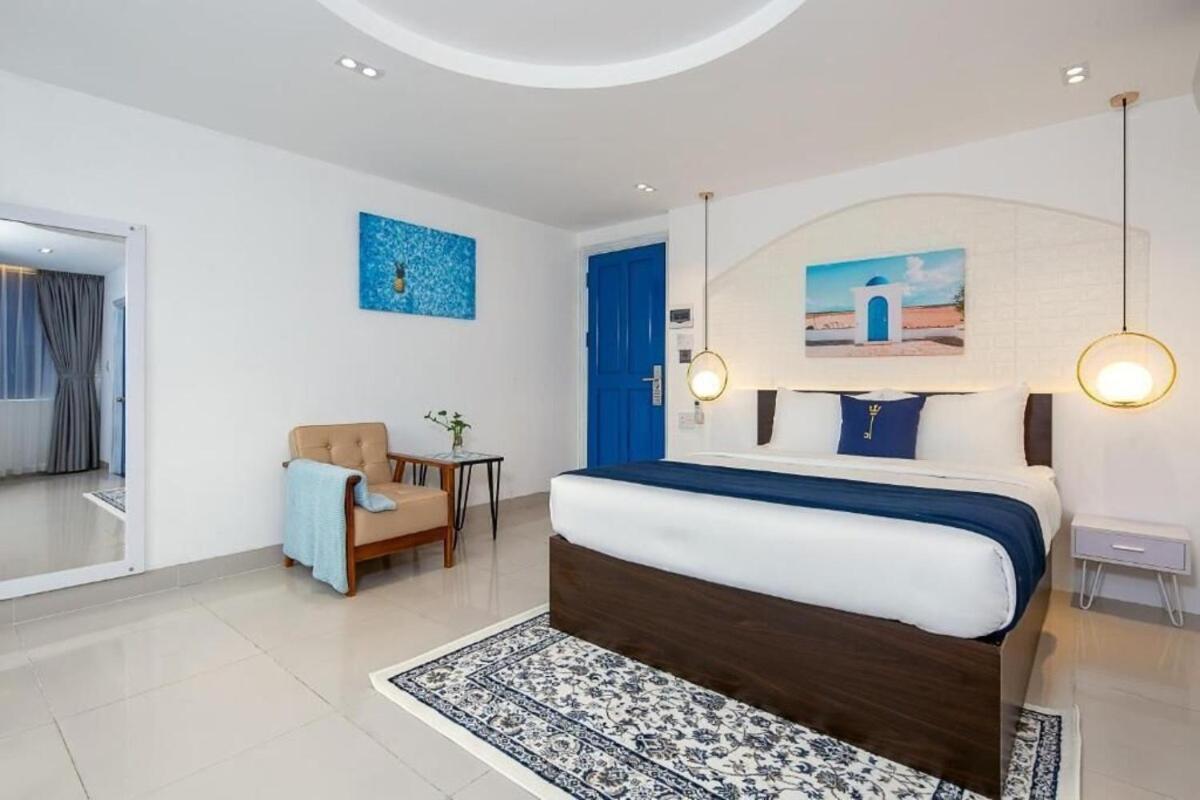 Lucia Beach Hotel Da Nang Exterior photo