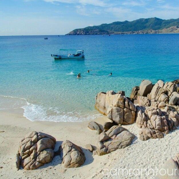 Lucia Beach Hotel Da Nang Exterior photo